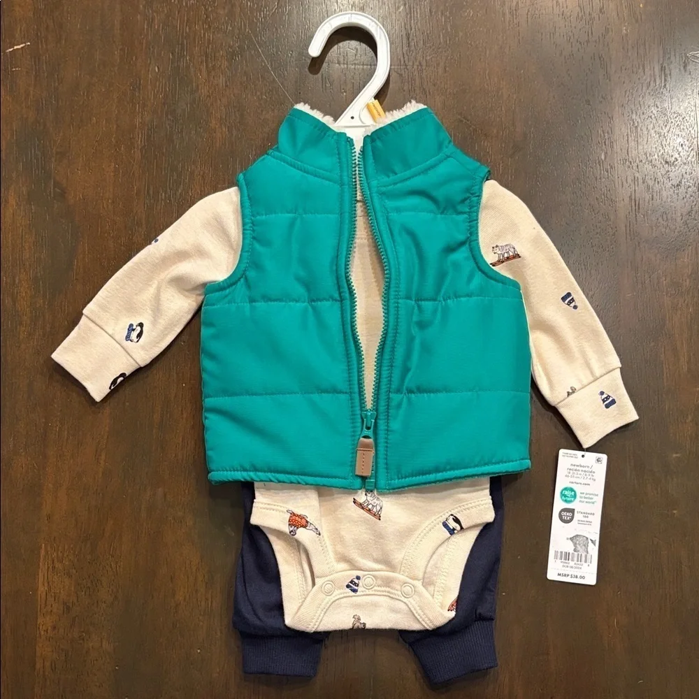 NWT 3 piece Carter’s vest Set